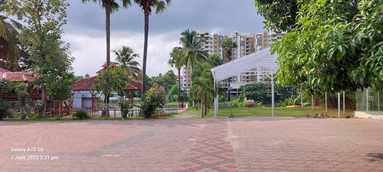 Udaya Resort Palakkad Eksteriør bilde