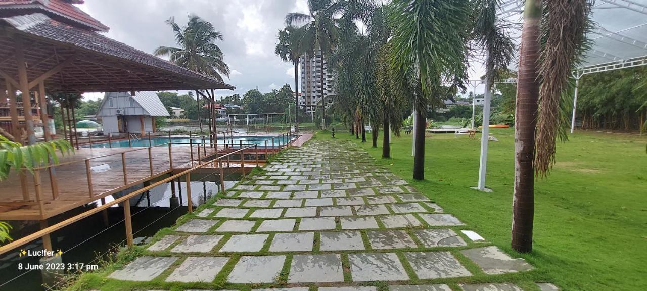 Udaya Resort Palakkad Eksteriør bilde